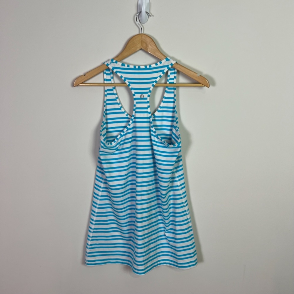 Lululemon Blue Stripe Racerback Active Tank Top Women Size 4 Workout Running - Picture 4 of 6